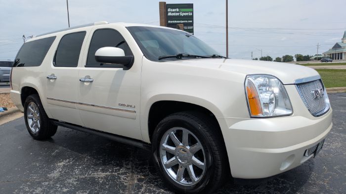 gmc yukon xl 2011 1GKS2MEFXBR107180 image gmc yukon xl 2011 1GKS2MEFXBR107180 image